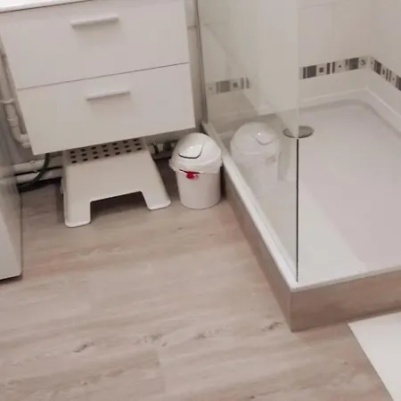 Apartmán T2 Ideal Etudiant + Pro + Parking Protege Sous-sol Thouaré-sur-Loire