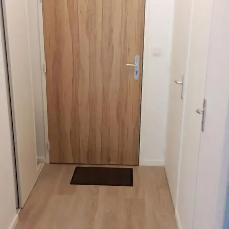 T2 Idéal étudiant + Pro + Parking Protégé Sous-sol Appartement *