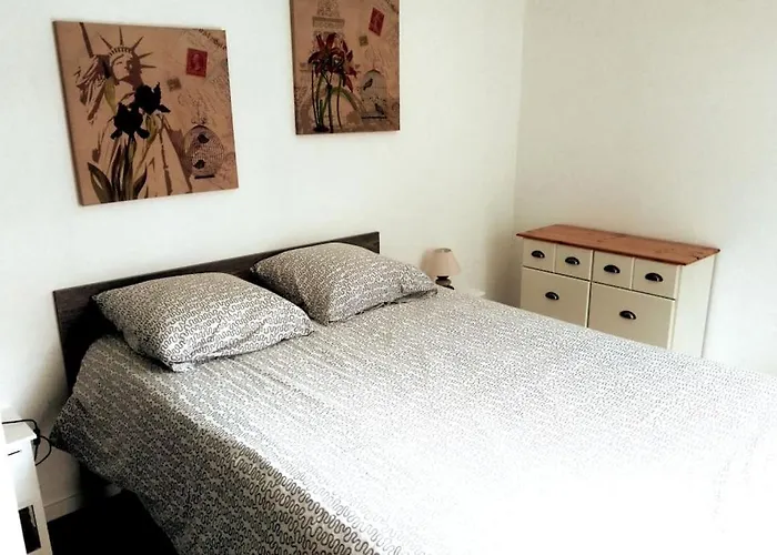 T2 Idéal étudiant + Pro + Parking Protégé Sous-sol Appartement *