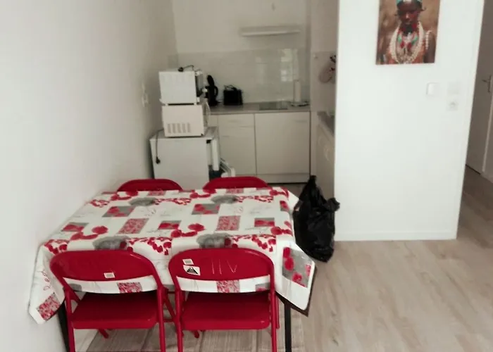 T2 Idéal étudiant + Pro + Parking Protégé Sous-sol *